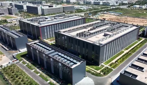 Kasus yang Berhasil — Pusat Data Huawei Cloud
